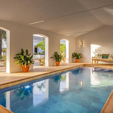 Ronda Oasis *