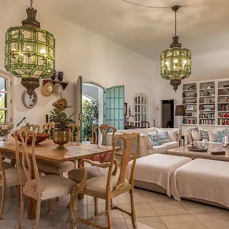 Ronda Oasis Villa *