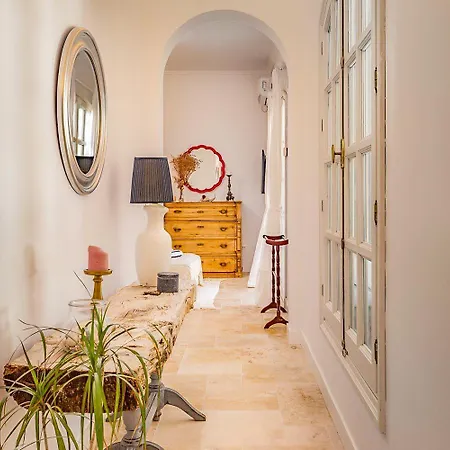 Ronda Oasis Villa *